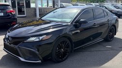 2022 Toyota Camry Hybrid XSE