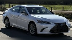 2022 Lexus ES 300h Luxury