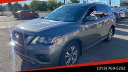 2019 Nissan Pathfinder S