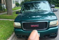 2000 GMC Yukon Denali