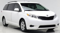 2014 Toyota Sienna LE