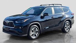2025 Toyota Highlander LE