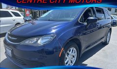 2020 Chrysler Voyager LX