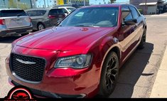 2019 Chrysler 300 Touring
