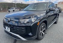 2025 Volkswagen Tiguan SE 4Motion