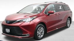 2022 Toyota Sienna XLE 7-Passenger