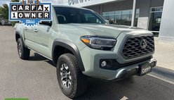 2023 Toyota Tacoma TRD Off-Road