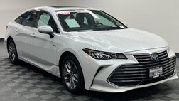 2019 Toyota Avalon Hybrid XLE