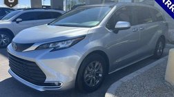 2021 Toyota Sienna XLE