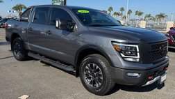 2024 Nissan Titan PRO-4X