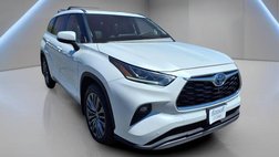 2022 Toyota Highlander Hybrid Platinum