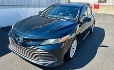 2019 Toyota Camry Hybrid XLE