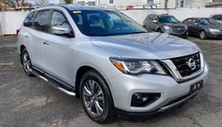 2018 Nissan Pathfinder SV