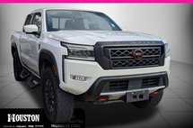 2022 Nissan Frontier PRO-X
