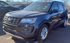 2017 Ford Explorer Base