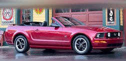 2005 Ford Mustang GT Deluxe