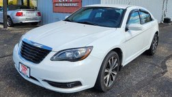 2013 Chrysler 200 Touring