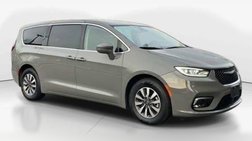 2022 Chrysler Pacifica Hybrid Touring L