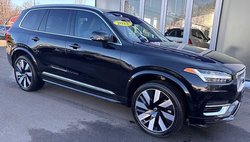 2023 Volvo XC90 Recharge T8 Ultimate Bright Theme 6P