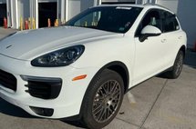 2017 Porsche Cayenne S