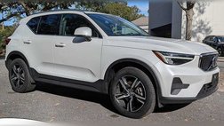 2024 Volvo XC40 XC40 Core, B5 AWD Gas (mild hybrid), Gasoline, Bright
