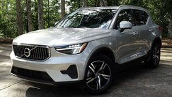 2025 Volvo XC40 B5 Core Bright Theme