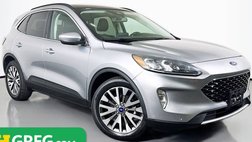 2022 Ford Escape Hybrid Titanium