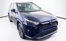 2022 Toyota RAV4 Hybrid XLE Premium