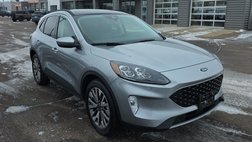 2022 Ford Escape Titanium