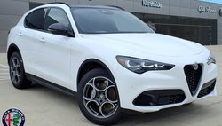 2025 Alfa Romeo Stelvio Base