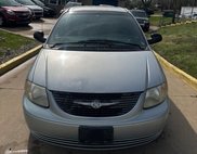 2002 Chrysler Town and Country LX