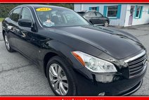 2014 Infiniti Q70 3.7