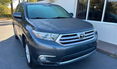 2013 Toyota Highlander SE
