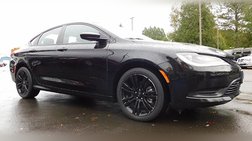 2017 Chrysler 200 Touring