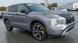 2022 Mitsubishi Outlander SE