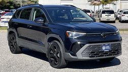 2025 Volkswagen Taos SE Black 4Motion