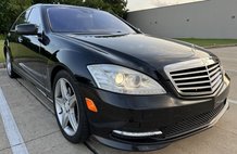 2010 Mercedes-Benz S-Class S 550 4MATIC
