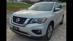 2020 Nissan Pathfinder SV