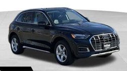 2023 Audi Q5 quattro Premium 40 TFSI