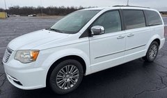 2014 Chrysler Town and Country Touring-L