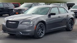 2019 Chrysler 300 Touring