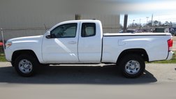 2017 Toyota Tacoma SR