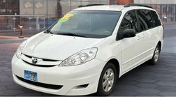 2010 Toyota Sienna LE
