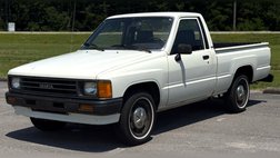 1987 Toyota Pickup Base