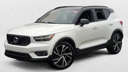 2022 Volvo XC40 T5 R-Design