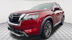 2022 Nissan Pathfinder SL