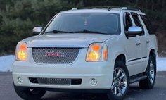2010 GMC Yukon Denali