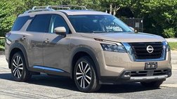 2025 Nissan Pathfinder Platinum
