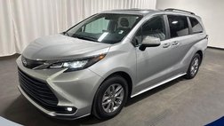 2025 Toyota Sienna XLE 8-Passenger
