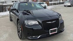 2016 Chrysler 300 S